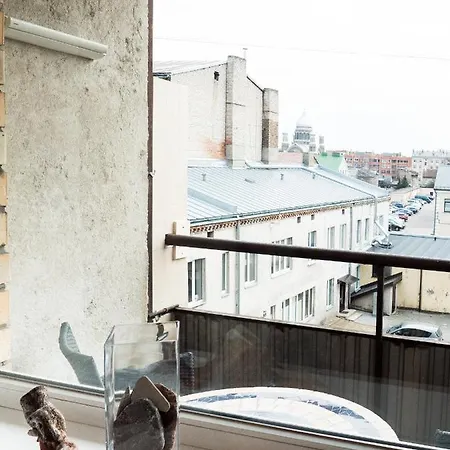 ☆ New & Modern Flat With Bath In Center *