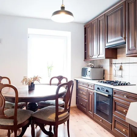 아파트 ☆ New & Modern Flat With Bath In Center 리가